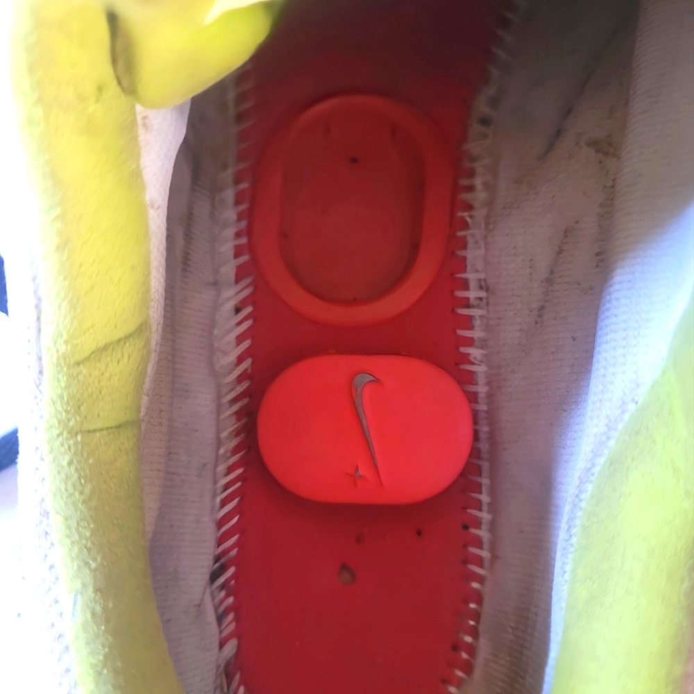 Nike Zoom White Athletics Shoes W7.5 - Picture 12 of 12